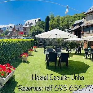 2* Maison d'hôtes Escuils