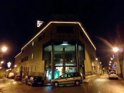 Hotel Fonda Neus Sant Sadurní dʼAnoia